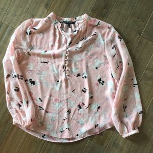 White House black market blouse
